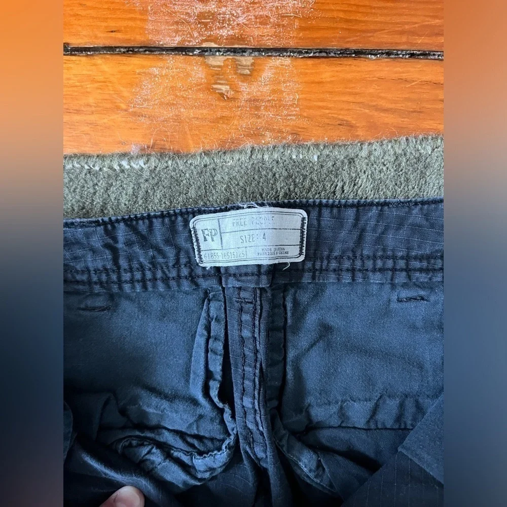 FREE PEOPLE gray Cargo Pants Size 4 Baggy